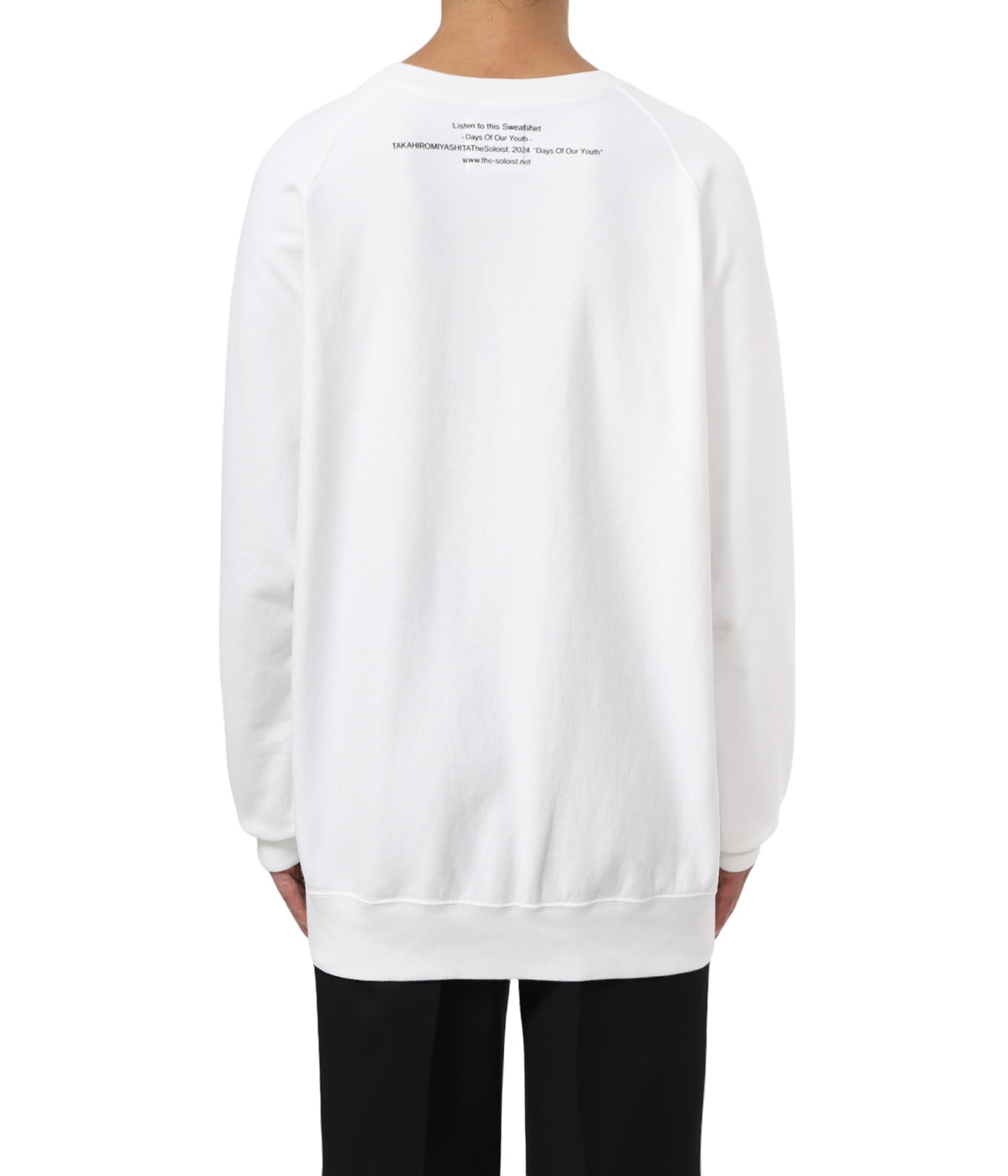oversized crew neck sweat shirt.(days of our youth color