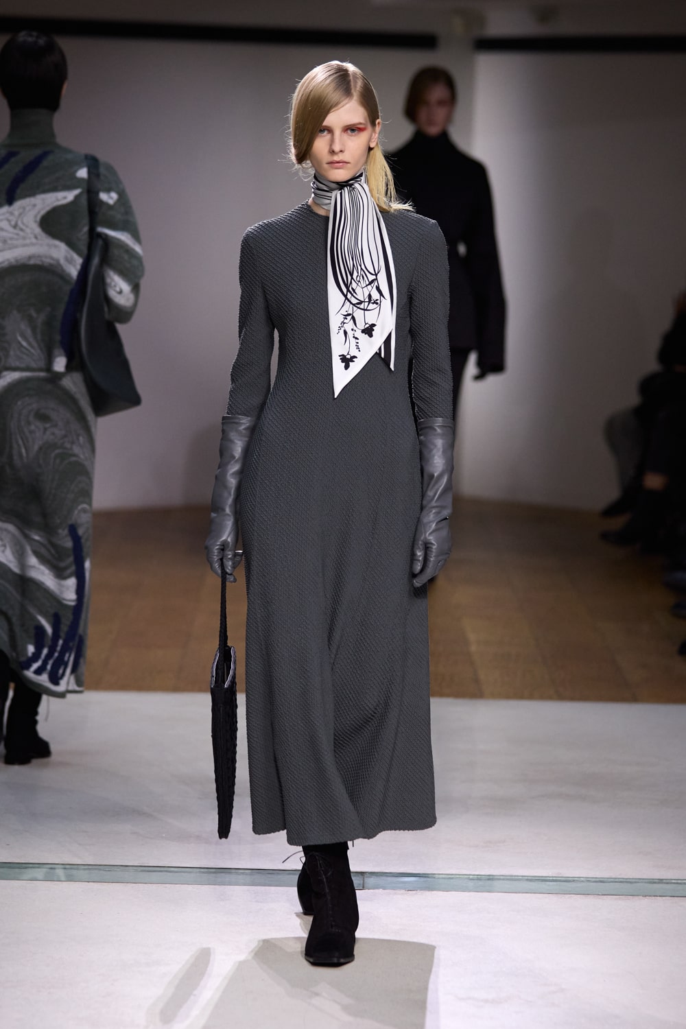 【5％OFF】 LOOK】Mame COLLECTION WINTER ＆ AUTUMN Kurogouchi｜2024 ジャケット・アウター