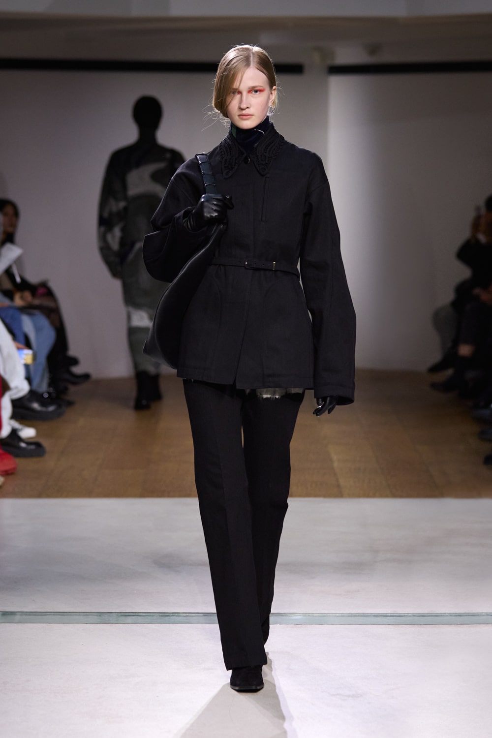 24aw_look_23.jpg