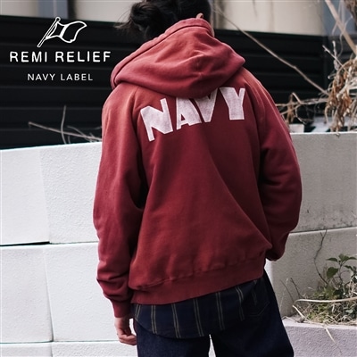 REMI RELIEF NAVY LABEL｜大胆なプリントが目を引く、ヴィンテージ加工のジップパーカ。