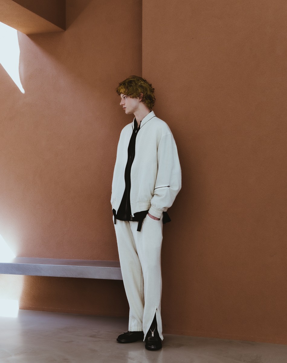 LOOK】barbell object｜2026 AUTUMN WINTER COLLECTION - ARKnets 公式通販