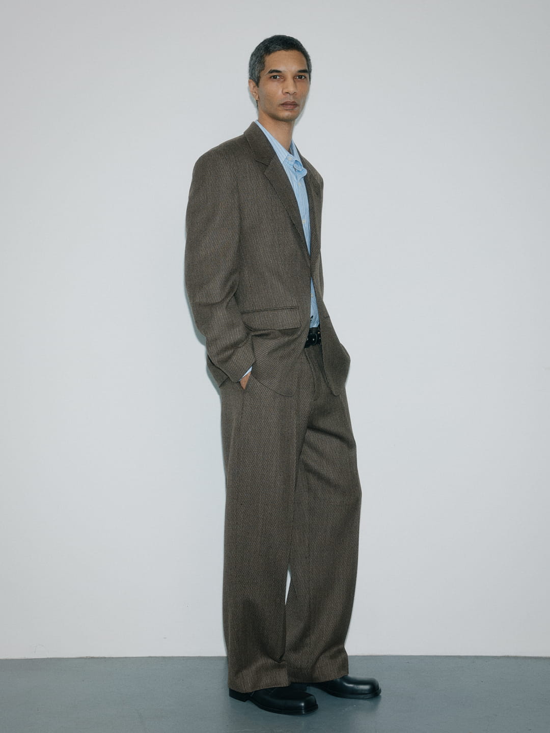 LOOK_img