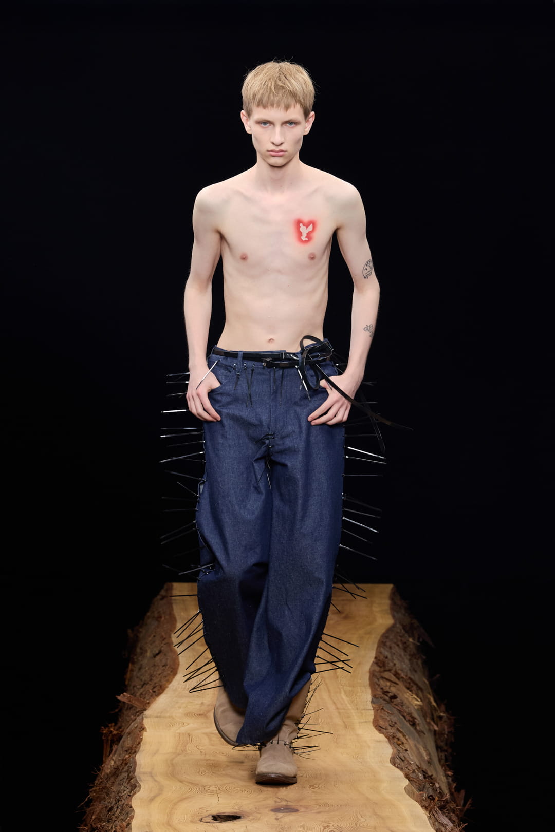 LOOK_img